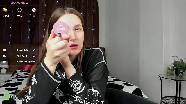Customizable and immersive: Energize your taste buds and checkout our delicious choice of amateur cams liveshows with excited livestreamers getting their sweet physiques pounded with their beloved vibrating toys.