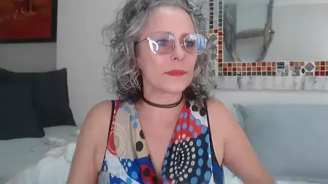 Pinkboobie from StripChat is Freechat