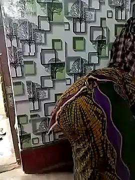 Pinki_bhabi_2002 from StripChat is Freechat