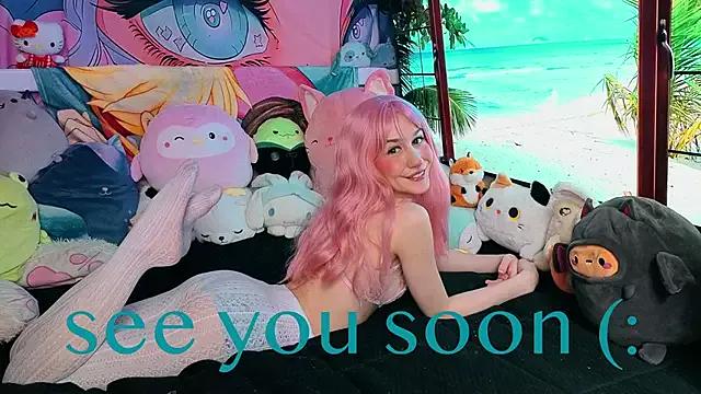 Customizable and immersive: Energize your taste buds and checkout our delicious choice of amateur cams liveshows with excited livestreamers getting their sweet physiques pounded with their beloved vibrating toys.