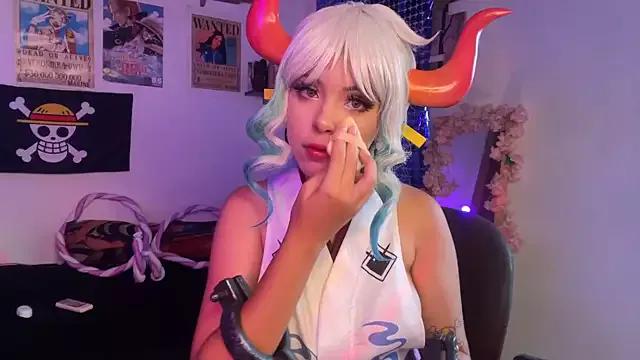 Customizable and immersive: Energize your taste buds and checkout our delicious choice of amateur cams liveshows with excited livestreamers getting their sweet physiques pounded with their beloved vibrating toys.