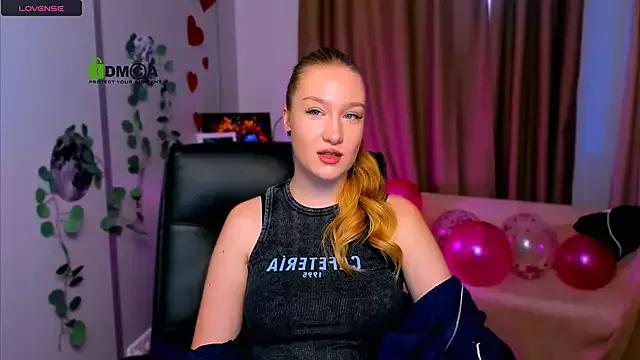 Customizable and immersive: Energize your taste buds and checkout our delicious choice of amateur cams liveshows with excited livestreamers getting their sweet physiques pounded with their beloved vibrating toys.