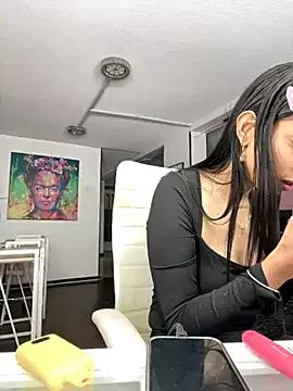 Praga_Pinkk from StripChat is Freechat