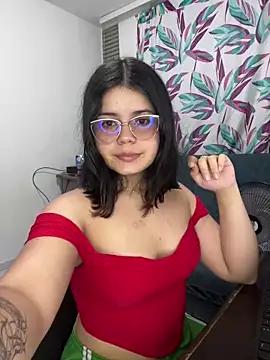 Customizable and immersive: Energize your taste buds and checkout our delicious choice of amateur cams liveshows with excited livestreamers getting their sweet physiques pounded with their beloved vibrating toys.