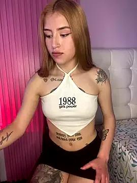 Customizable and immersive: Energize your taste buds and checkout our delicious choice of amateur cams liveshows with excited livestreamers getting their sweet physiques pounded with their beloved vibrating toys.