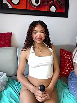 PrettyLia from StripChat is Freechat