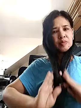 Prettysweetmum from StripChat is Freechat