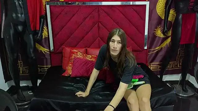 Customizable and immersive: Energize your taste buds and checkout our delicious choice of amateur cams liveshows with excited livestreamers getting their sweet physiques pounded with their beloved vibrating toys.