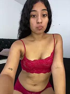 princess_emmaaa from StripChat is Freechat