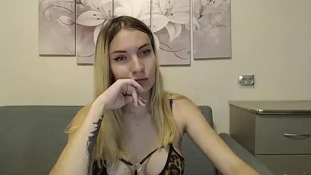 ProstoMaria from StripChat is Freechat