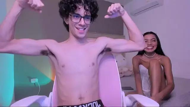 Customizable and immersive: Energize your taste buds and checkout our delicious choice of amateur cams liveshows with excited livestreamers getting their sweet physiques pounded with their beloved vibrating toys.