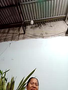 Queen-18200 from StripChat is Freechat