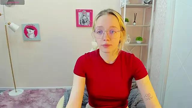 Customizable and immersive: Energize your taste buds and checkout our delicious choice of amateur cams liveshows with excited livestreamers getting their sweet physiques pounded with their beloved vibrating toys.