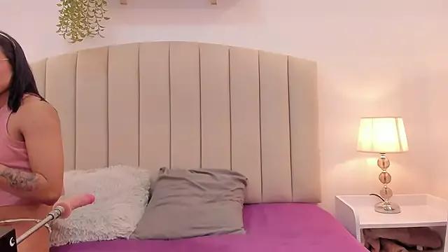 Rachel_Donnelly from StripChat is Freechat