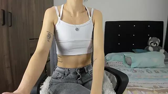Customizable and immersive: Energize your taste buds and checkout our delicious choice of amateur cams liveshows with excited livestreamers getting their sweet physiques pounded with their beloved vibrating toys.