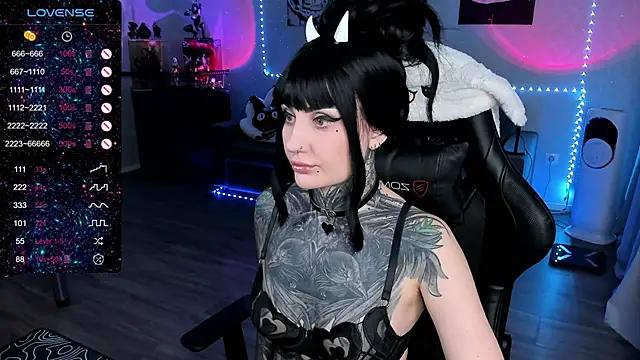 Customizable and immersive: Energize your taste buds and checkout our delicious choice of amateur cams liveshows with excited livestreamers getting their sweet physiques pounded with their beloved vibrating toys.