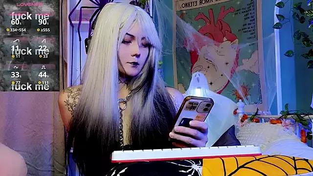 Customizable and immersive: Energize your taste buds and checkout our delicious choice of amateur cams liveshows with excited livestreamers getting their sweet physiques pounded with their beloved vibrating toys.