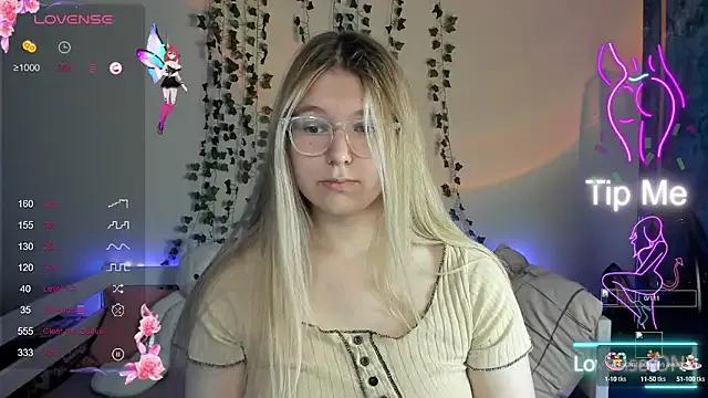 Customizable and immersive: Energize your taste buds and checkout our delicious choice of amateur cams liveshows with excited livestreamers getting their sweet physiques pounded with their beloved vibrating toys.
