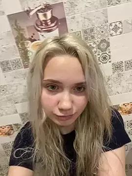 Regina_Patty from StripChat is Freechat