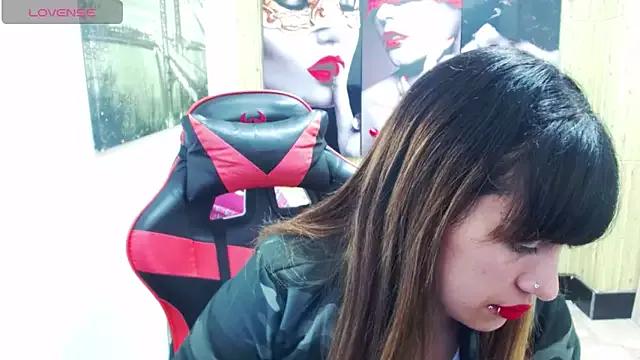 Customizable and immersive: Energize your taste buds and checkout our delicious choice of amateur cams liveshows with excited livestreamers getting their sweet physiques pounded with their beloved vibrating toys.