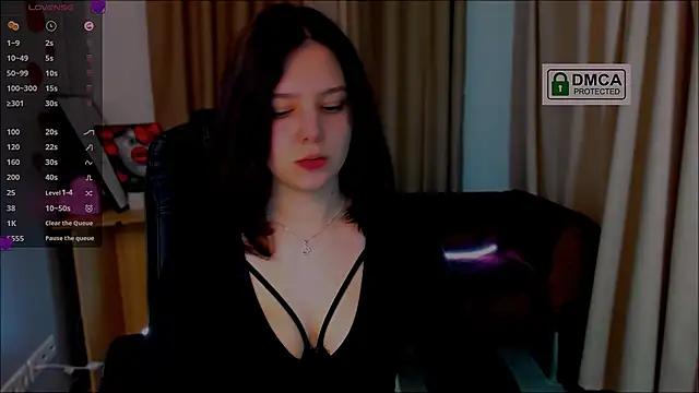 Customizable and immersive: Energize your taste buds and checkout our delicious choice of amateur cams liveshows with excited livestreamers getting their sweet physiques pounded with their beloved vibrating toys.