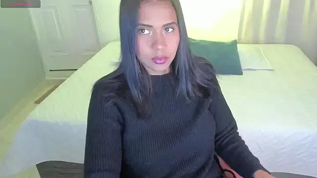 rosaaliiaa1 from StripChat is Freechat