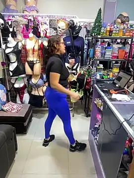 ROSALIASEXSHOP from StripChat is Freechat