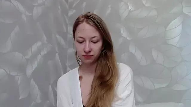 Rose_sunny from StripChat is Freechat