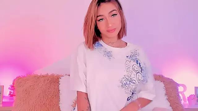 Customizable and immersive: Energize your taste buds and checkout our delicious choice of amateur cams liveshows with excited livestreamers getting their sweet physiques pounded with their beloved vibrating toys.