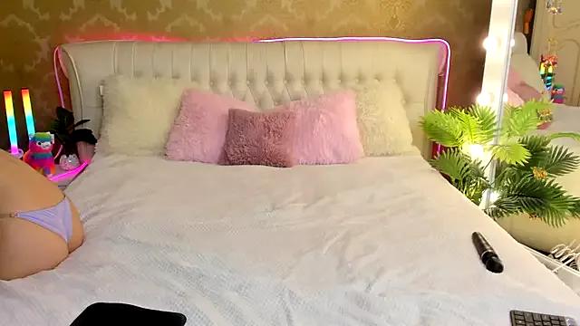 RosieBlossom from StripChat is Freechat
