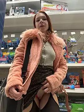 Customizable and immersive: Energize your taste buds and checkout our delicious choice of amateur cams liveshows with excited livestreamers getting their sweet physiques pounded with their beloved vibrating toys.