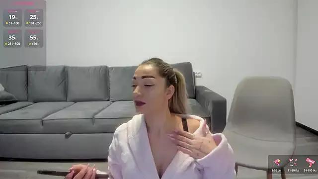 Customizable and immersive: Energize your taste buds and checkout our delicious choice of amateur cams liveshows with excited livestreamers getting their sweet physiques pounded with their beloved vibrating toys.