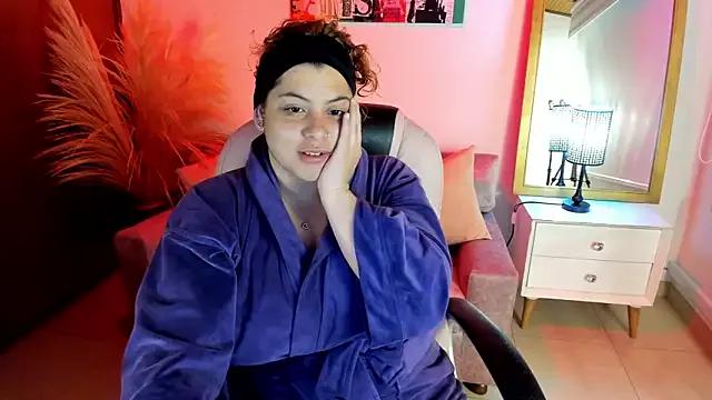 Customizable and immersive: Energize your taste buds and checkout our delicious choice of amateur cams liveshows with excited livestreamers getting their sweet physiques pounded with their beloved vibrating toys.