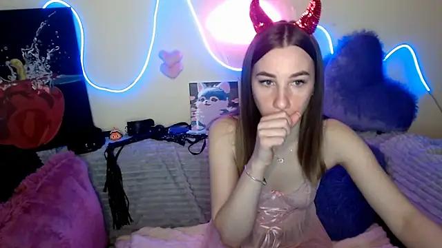 Customizable and immersive: Energize your taste buds and checkout our delicious choice of amateur cams liveshows with excited livestreamers getting their sweet physiques pounded with their beloved vibrating toys.