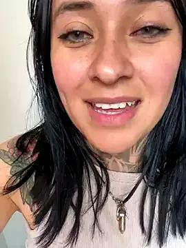Customizable and immersive: Energize your taste buds and checkout our delicious choice of amateur cams liveshows with excited livestreamers getting their sweet physiques pounded with their beloved vibrating toys.