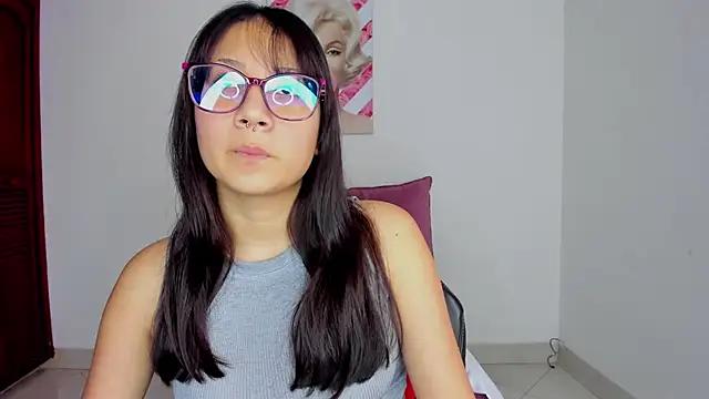 rouse_red from StripChat is Freechat