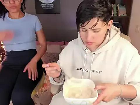 Roussmariehenao from StripChat is Freechat