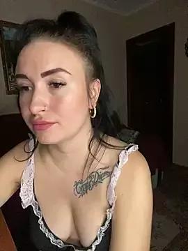 Roxana_Bell from StripChat is Freechat