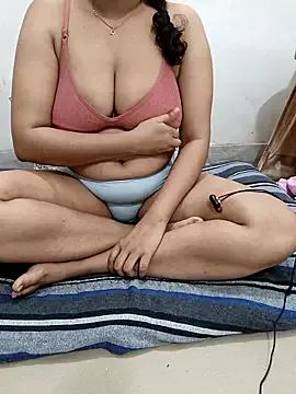 Rubyrosemumbai from StripChat is Freechat