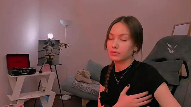 Customizable and immersive: Energize your taste buds and checkout our delicious choice of amateur cams liveshows with excited livestreamers getting their sweet physiques pounded with their beloved vibrating toys.