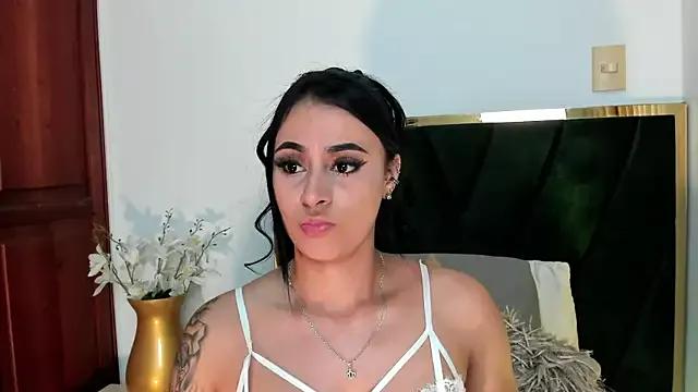 Customizable and immersive: Energize your taste buds and checkout our delicious choice of amateur cams liveshows with excited livestreamers getting their sweet physiques pounded with their beloved vibrating toys.