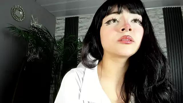 sakuramoss from StripChat is Freechat