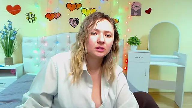 Customizable and immersive: Energize your taste buds and checkout our delicious choice of amateur cams liveshows with excited livestreamers getting their sweet physiques pounded with their beloved vibrating toys.