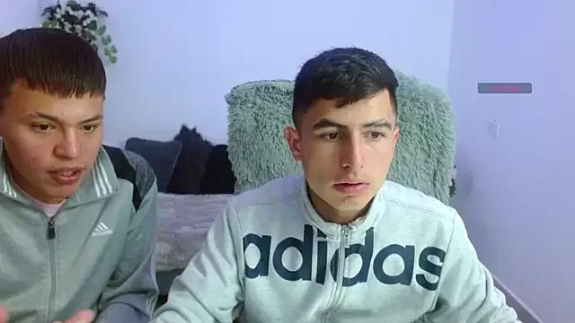 sam_and_noah from StripChat is Freechat
