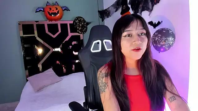 Customizable and immersive: Energize your taste buds and checkout our delicious choice of amateur cams liveshows with excited livestreamers getting their sweet physiques pounded with their beloved vibrating toys.