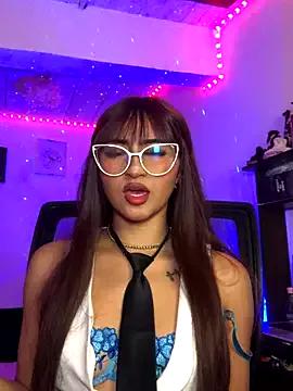 Customizable and immersive: Energize your taste buds and checkout our delicious choice of amateur cams liveshows with excited livestreamers getting their sweet physiques pounded with their beloved vibrating toys.