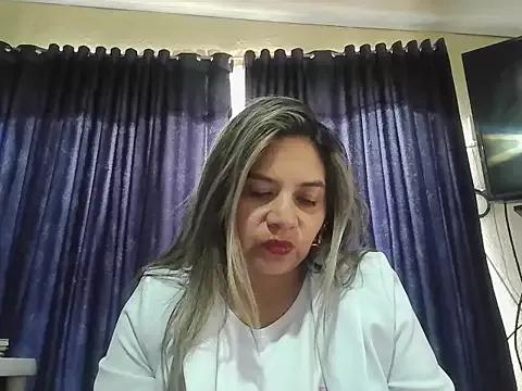 samarax0 from StripChat is Freechat