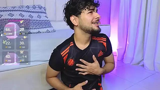 Samir_bear from StripChat is Freechat