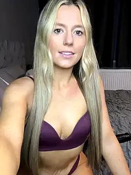Photos of sammie-99 from StripChat is Freechat