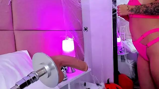 Customizable and immersive: Energize your taste buds and checkout our delicious choice of amateur cams liveshows with excited livestreamers getting their sweet physiques pounded with their beloved vibrating toys.